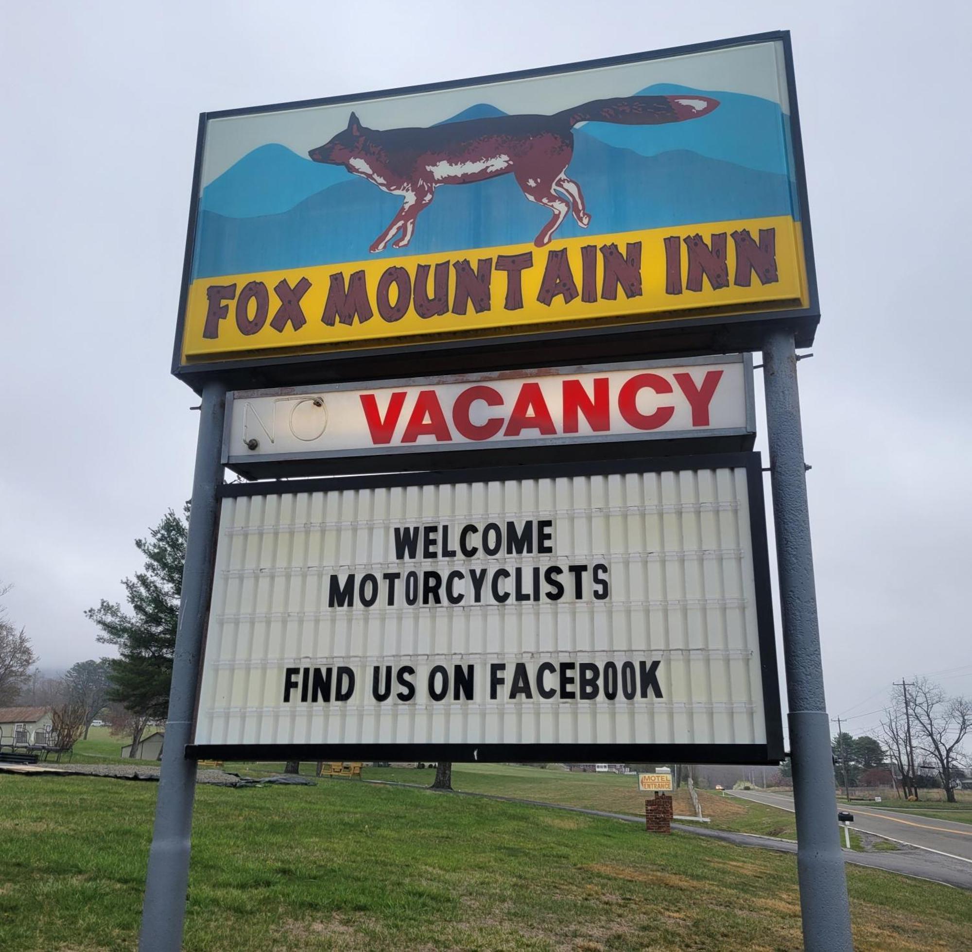 Fox Mountain Inn Max Meadows Εξωτερικό φωτογραφία